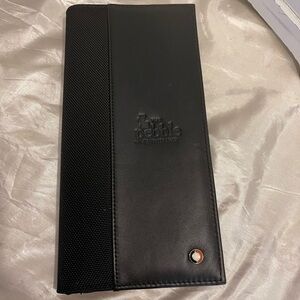 THE pebble black zip up Wallet/portfolio
